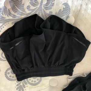 black lululemon hotty hot shorts